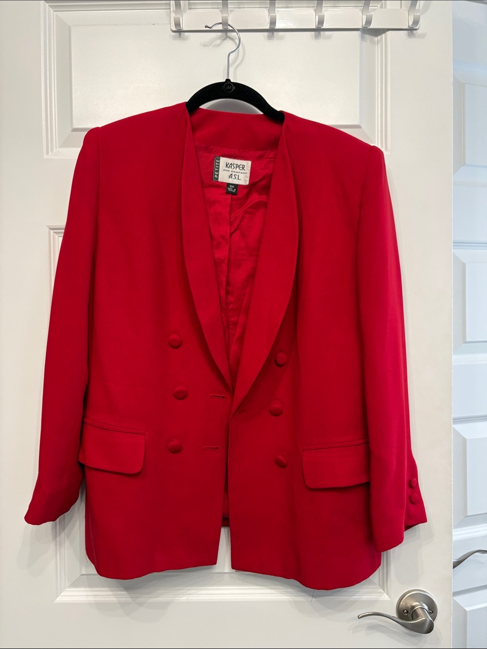 Kasper Vibrant Red Double-Breasted Blazer with Shawl Lapel